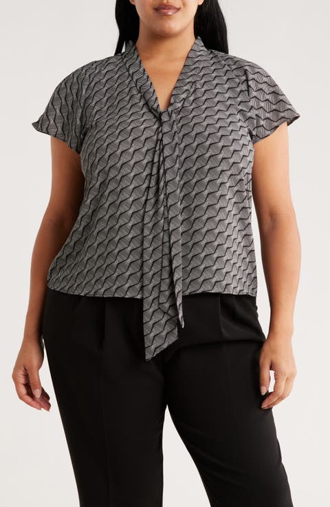Tie Neck Flutter Sleeve Top (Plus)