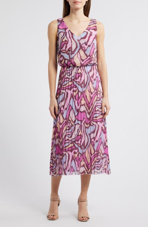 Rose Sleeveless Plissé Dress