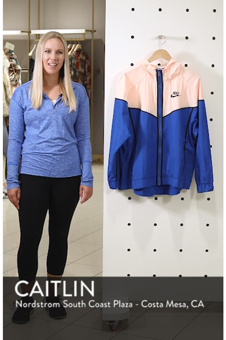 Sportswear Windrunner Jacket video