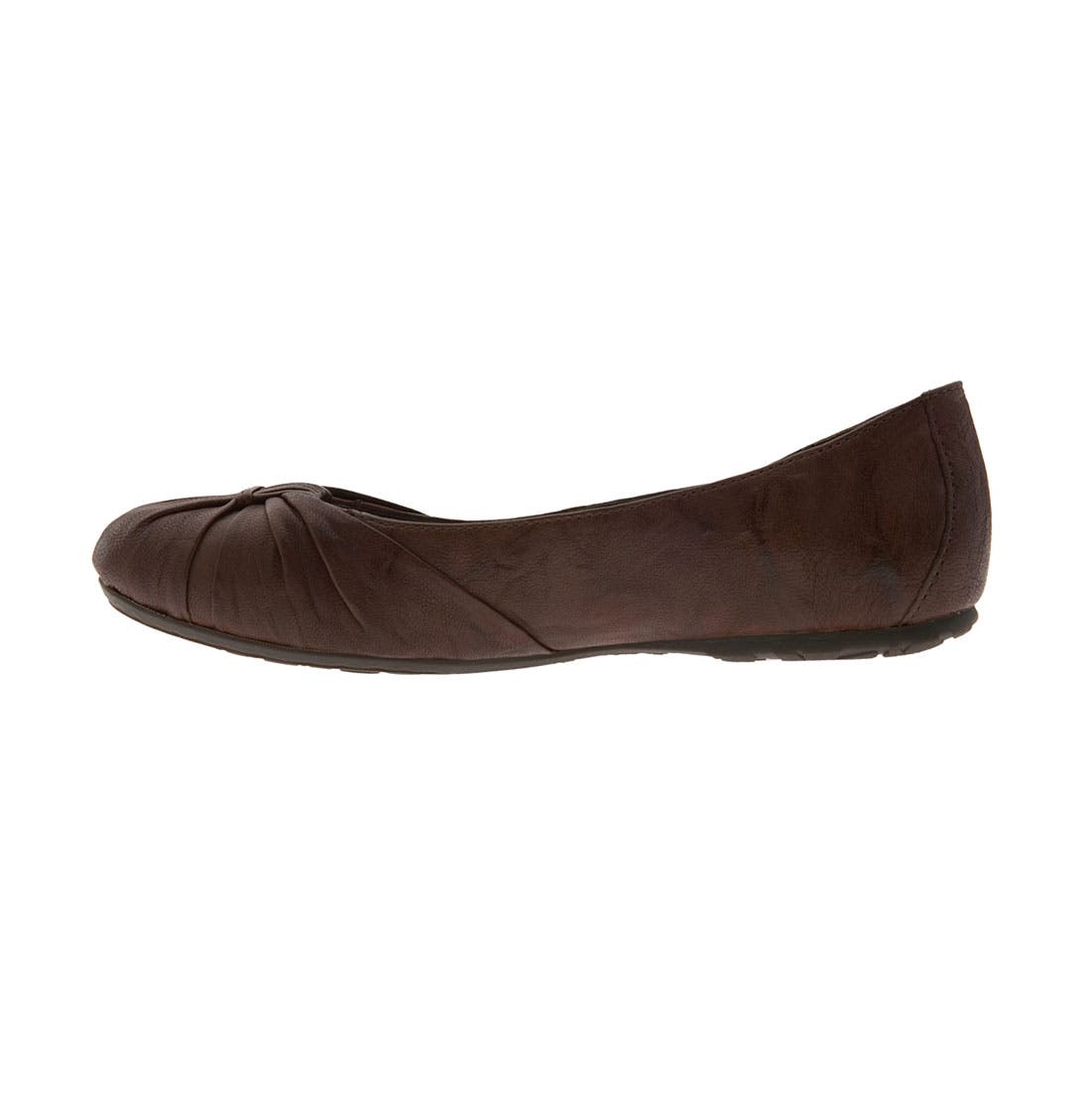 'Adele' Flat, Alternate, color, BROWN
