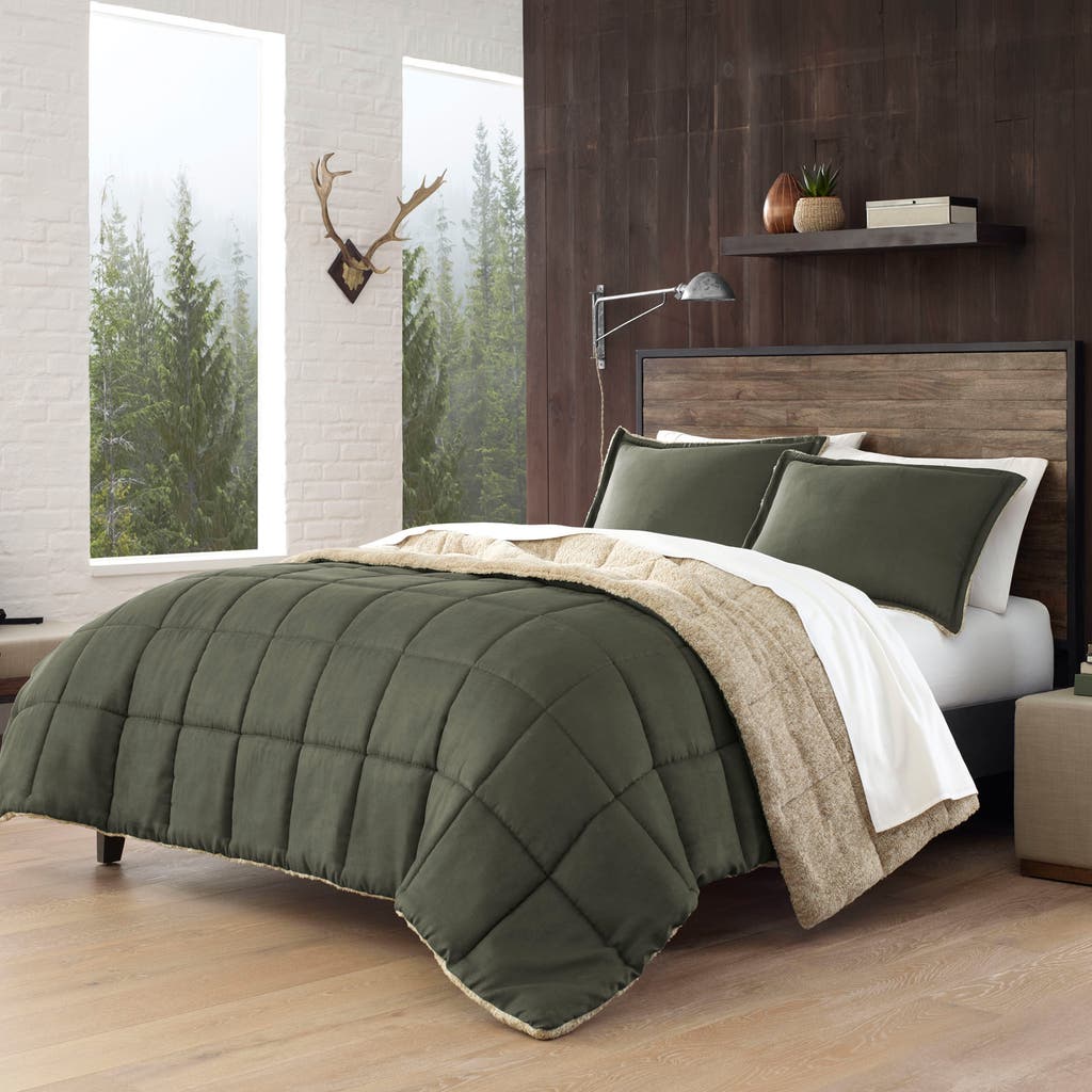 Eddie Bauer Sherwood Reversible Faux Shearling King Comforter Set In Green