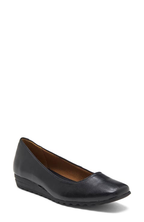 Paxton Faux Leather Wedge Pump