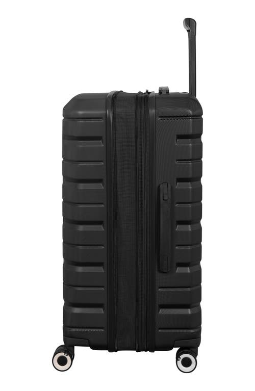 It Luggage Submission 21-inch Carry-on Spinner Luggage In Black