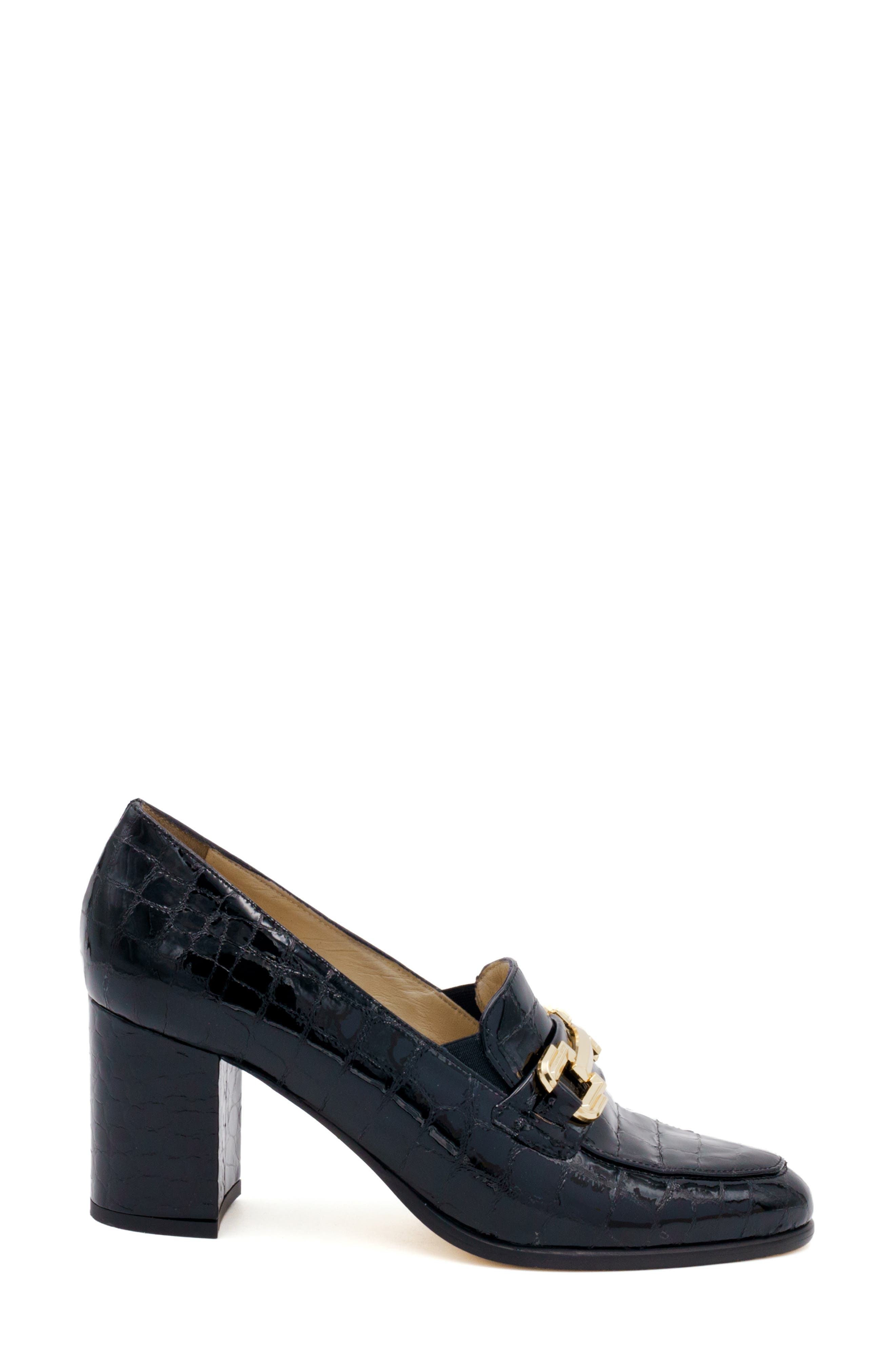 Amalfi by Rangoni Lanternal Croc Embossed Bit Pump, Alternate, color, 