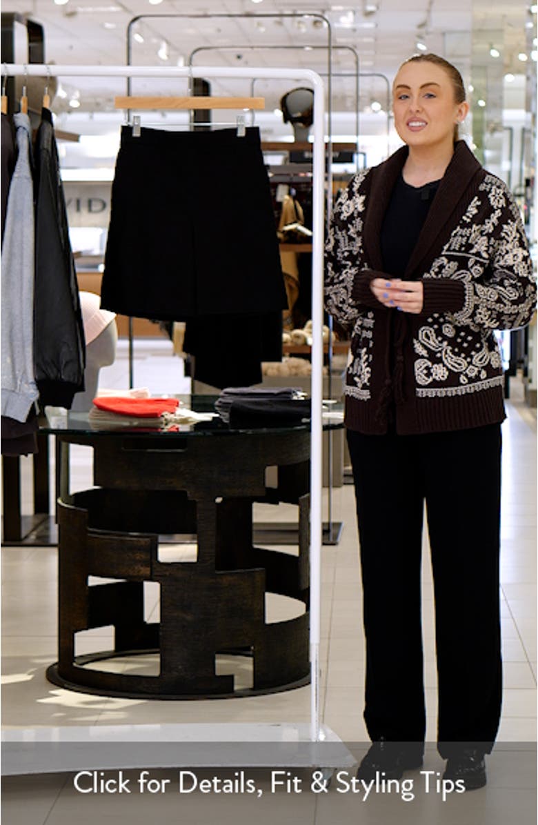 Linen Blend Shorts, sales video thumbnail