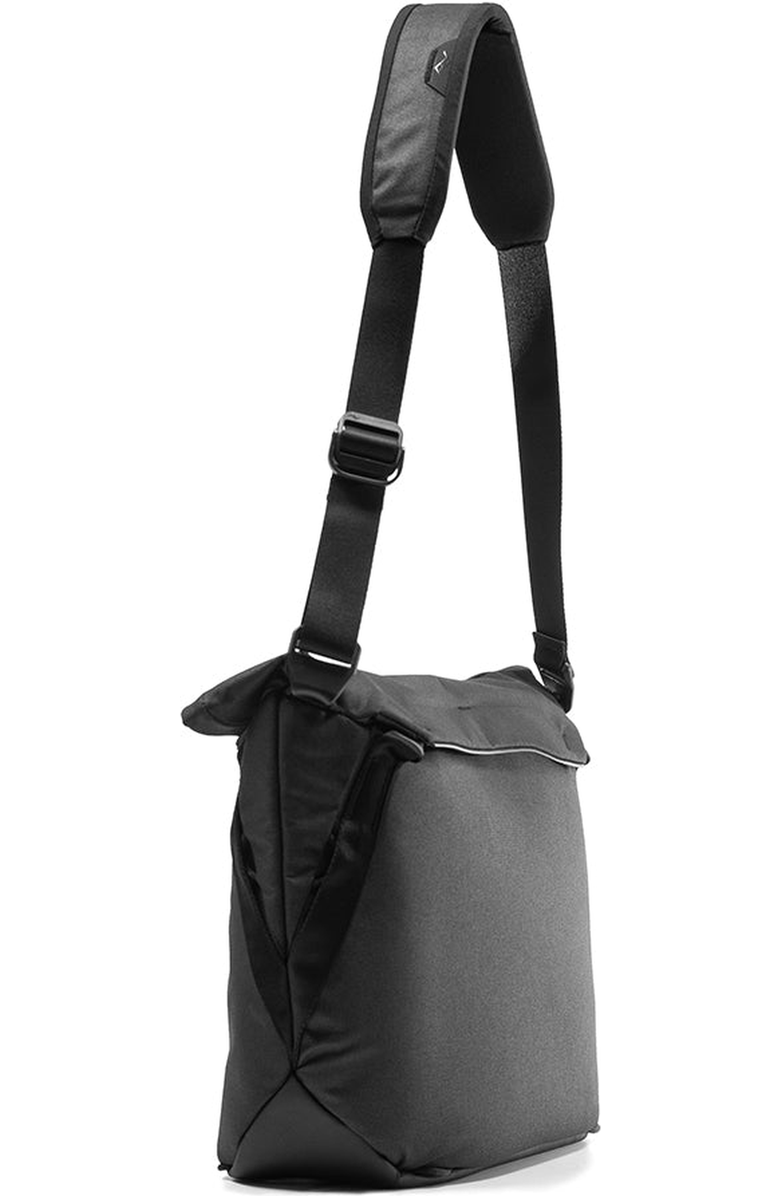 Peak Design Everyday Tote Bag, Alternate, color, Black