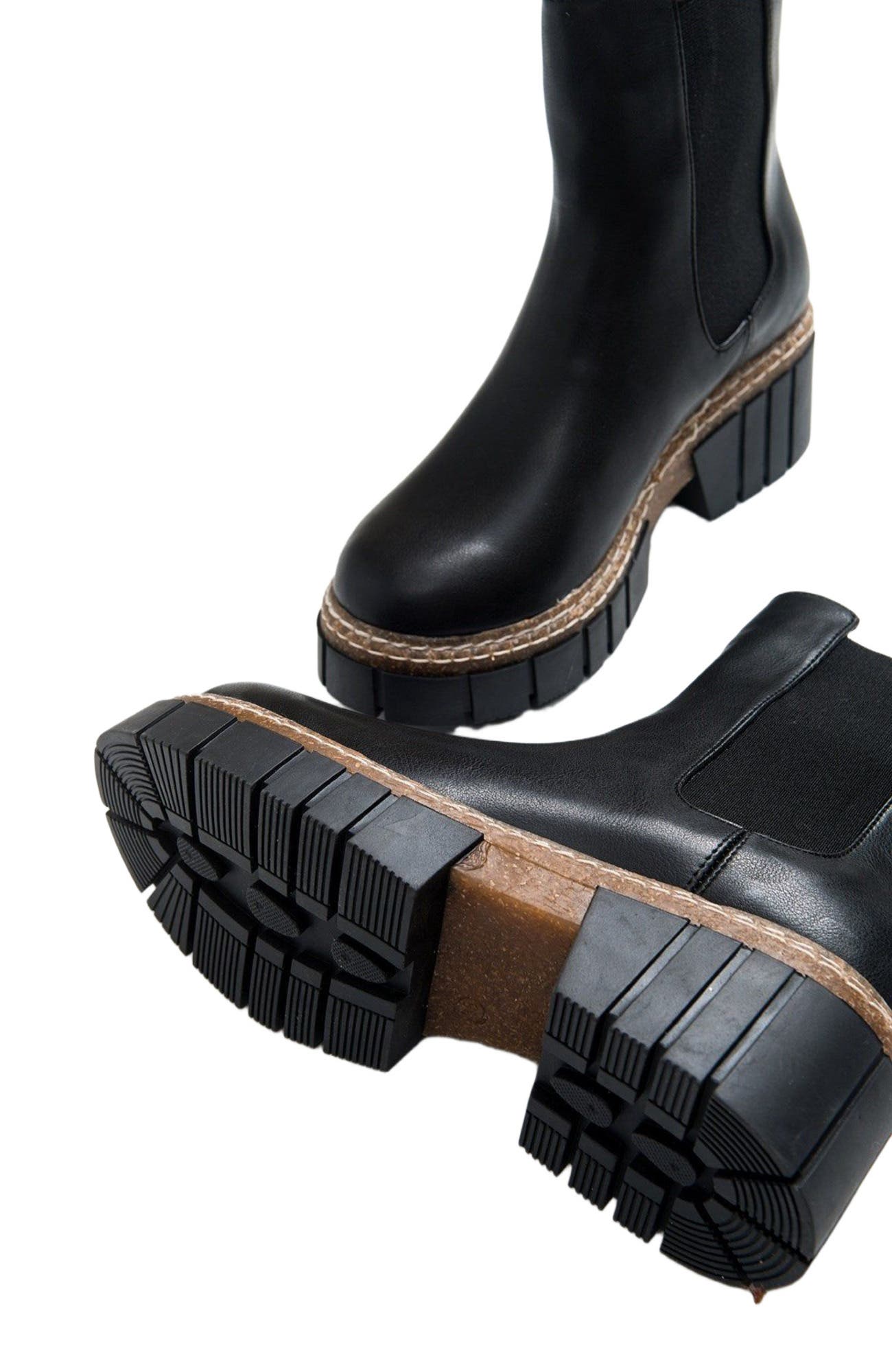 Prologue Shoes Luz Block Heel Boot, Alternate, color, 