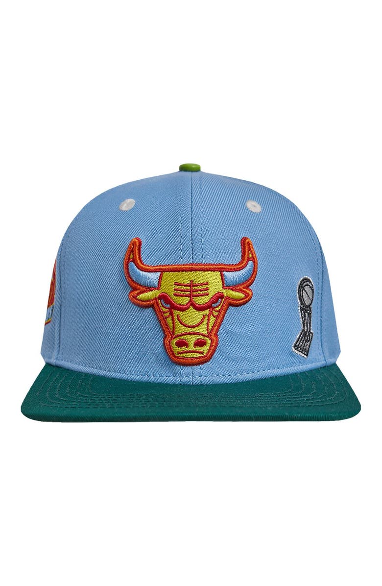 PRO STANDARD Men's Pro Standard Light Blue/Green Chicago Bulls Retro Program 2-Tone Snapback Hat, Alternate, color, Light Blue