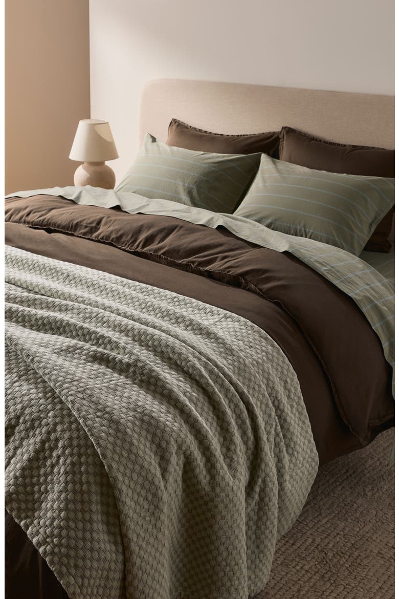 Soft Luxe Sateen Duvet Cover, Alternate, color, JAVA