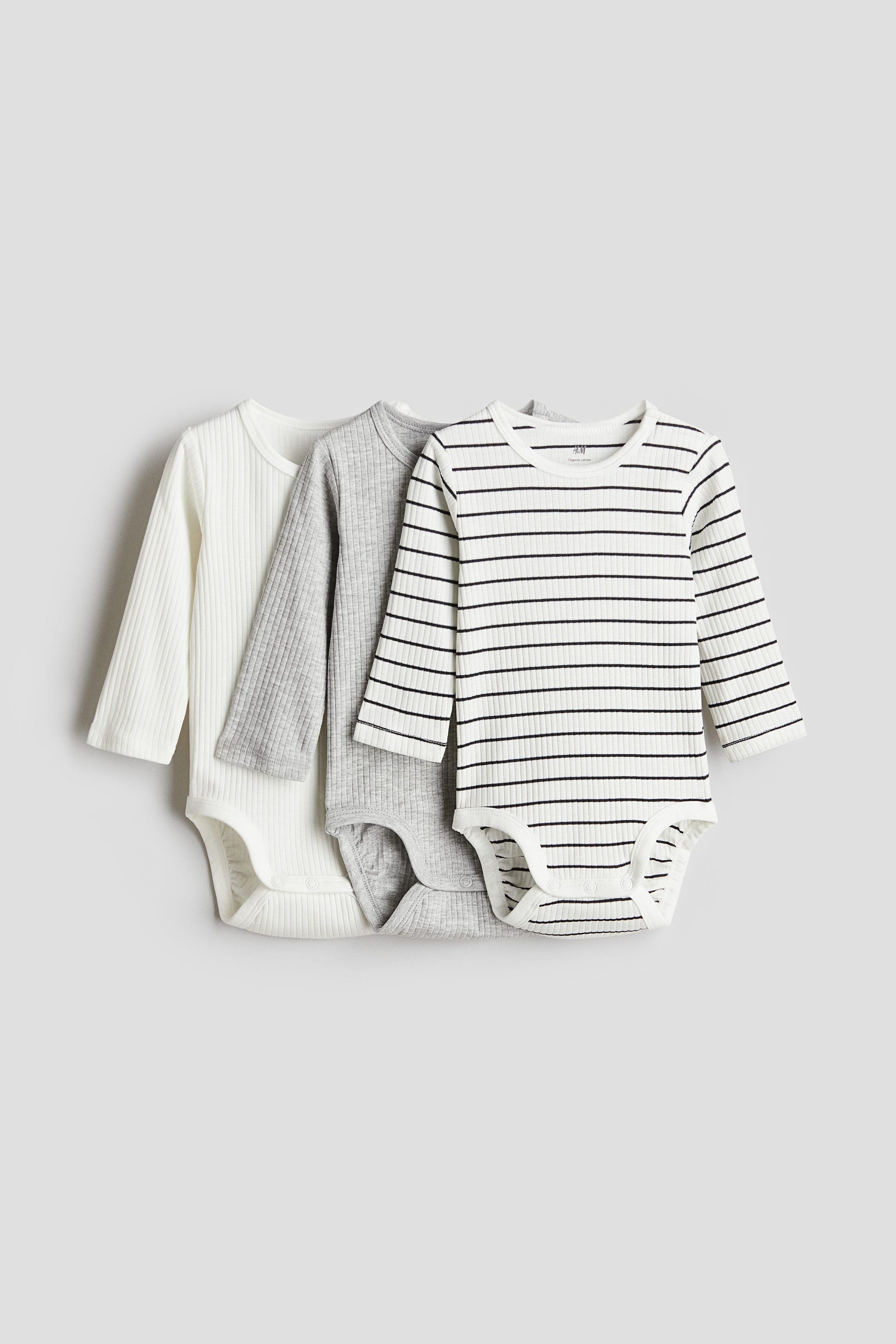 Gray/striped