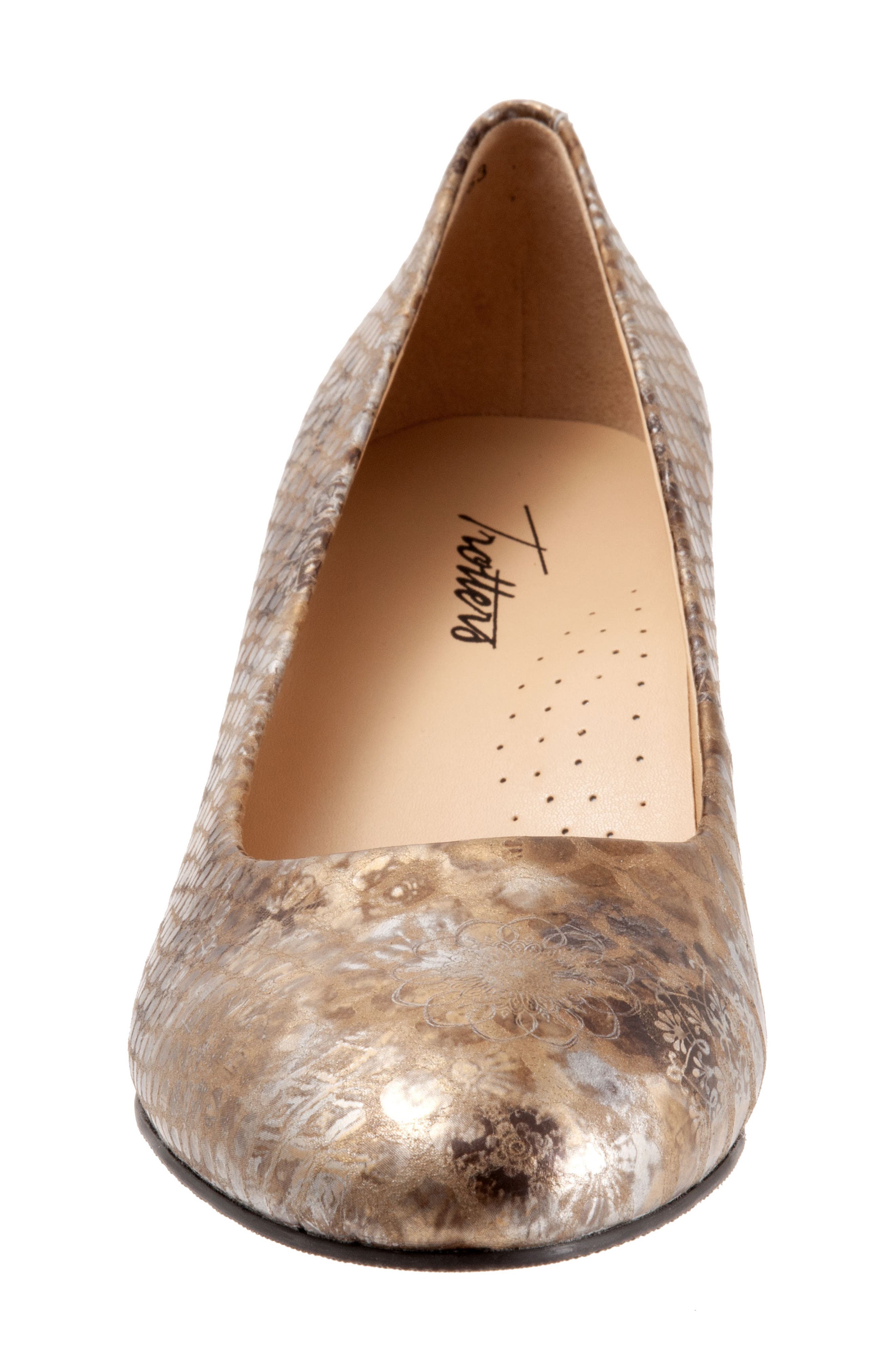 Trotters Fab Pump - Multiple Widths Available, Alternate, color, 