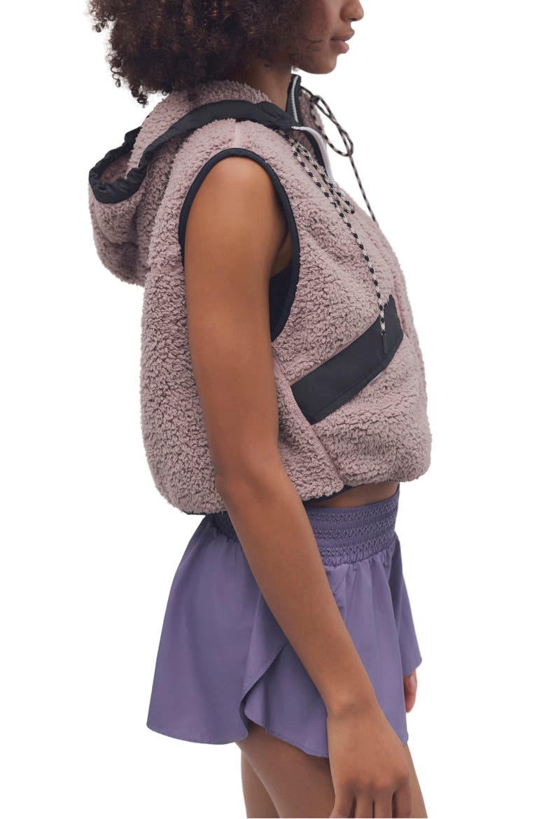 Sky High Fleece Vest, Alternate, color, SMOKY PLUM BLACK