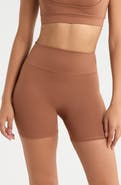 NikeSKIMS Shine Bonded Waist Bike Shorts