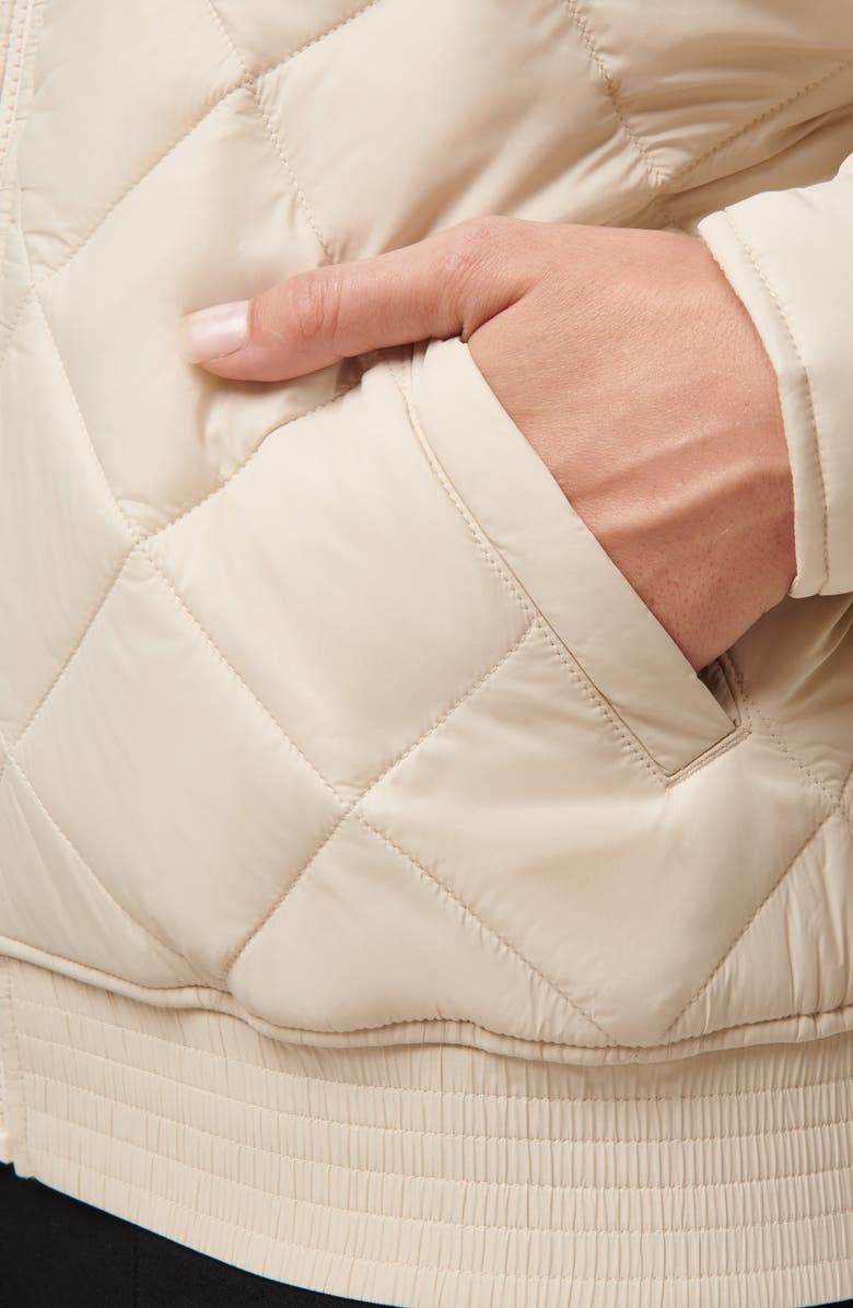 TravisMathew Lights at Night Quilted Jacket, Alternate, color, Pumice Stone