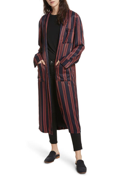 Atrium Duster