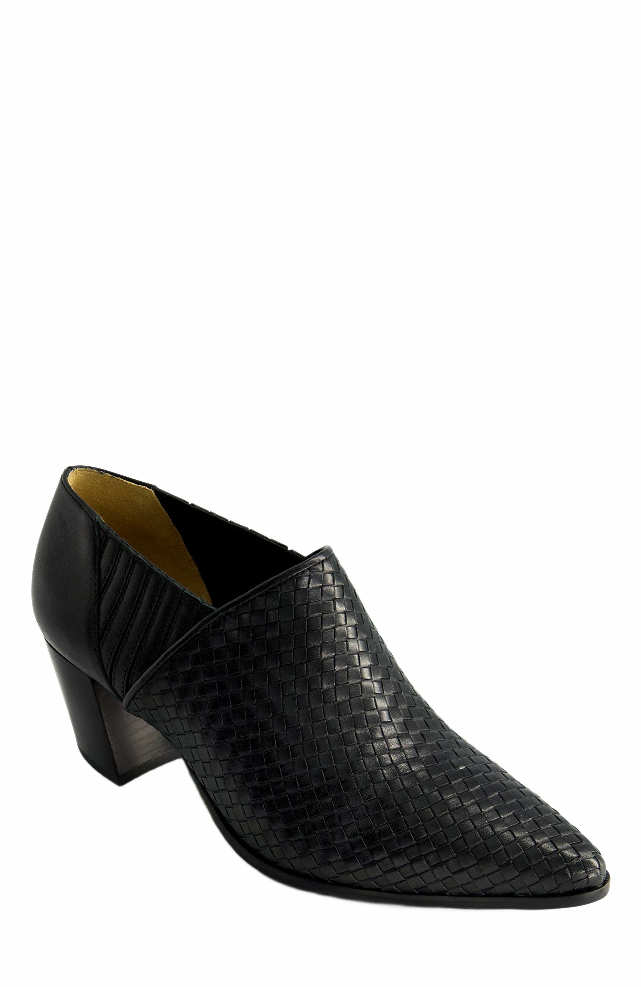 Bernardo Footwear Famous Ankle Bootie, Alternate, color, 