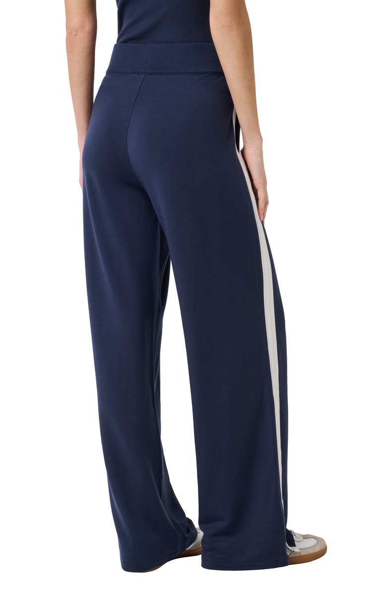 TravisMathew Cloud Terry Side Stripe Varsity Sweatpants, Alternate, color, Navy Blazer