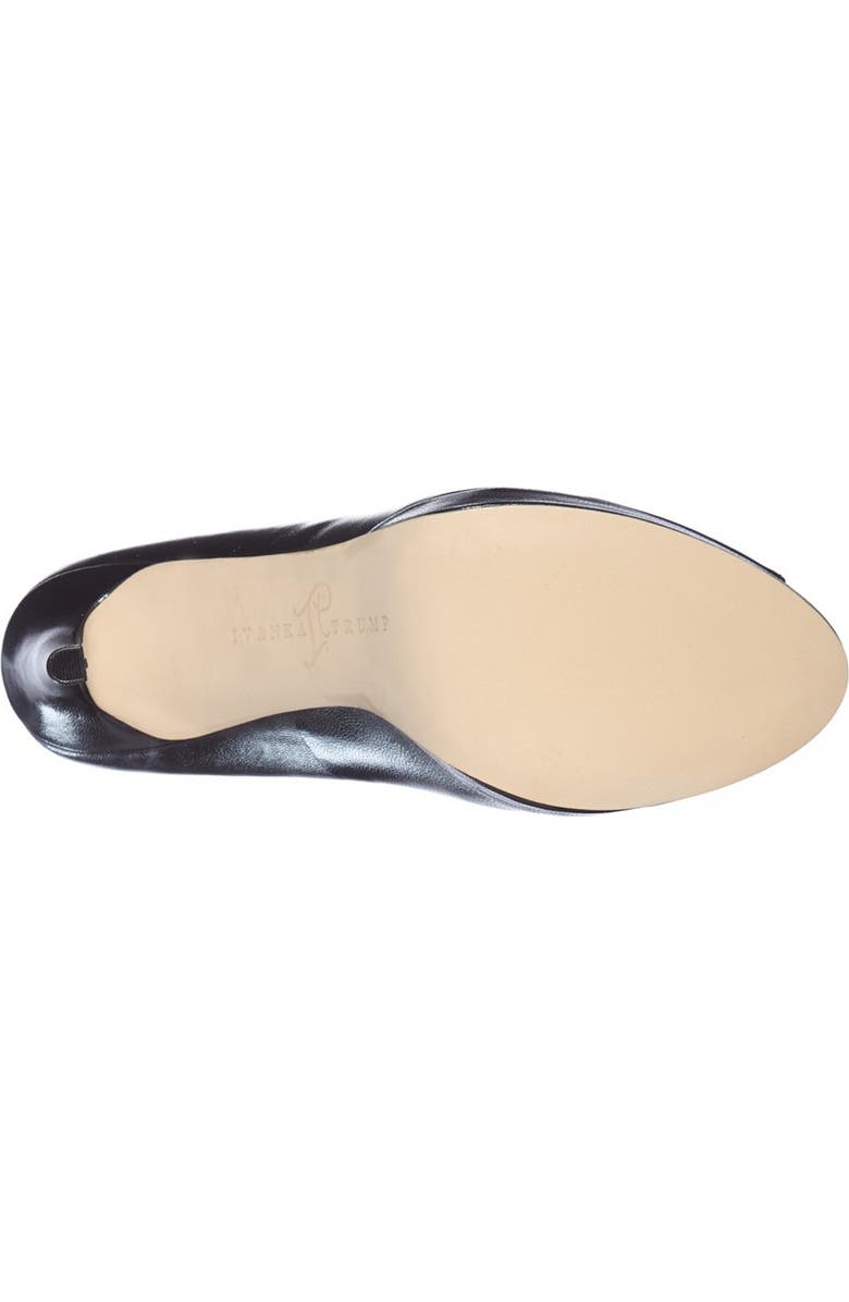 Ivanka Trump 'Maggie' Pump, Alternate, color,