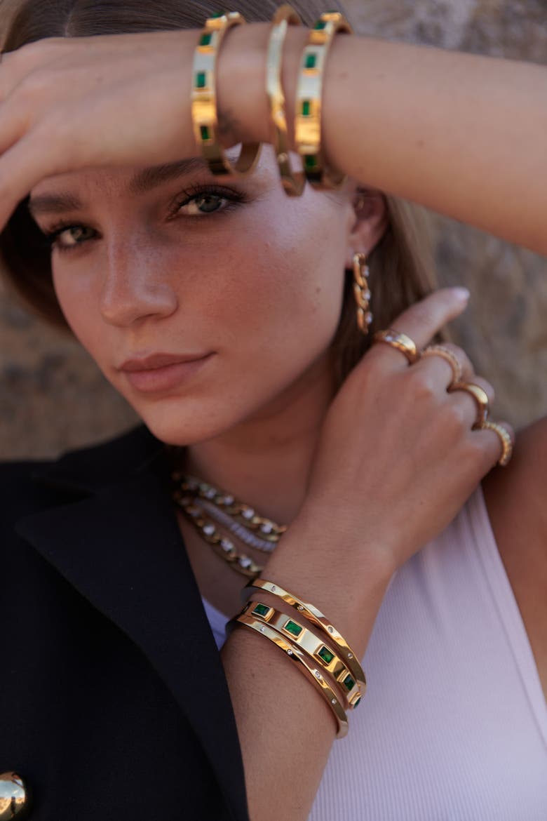 Geometric Bangle, Alternate, color, Gold