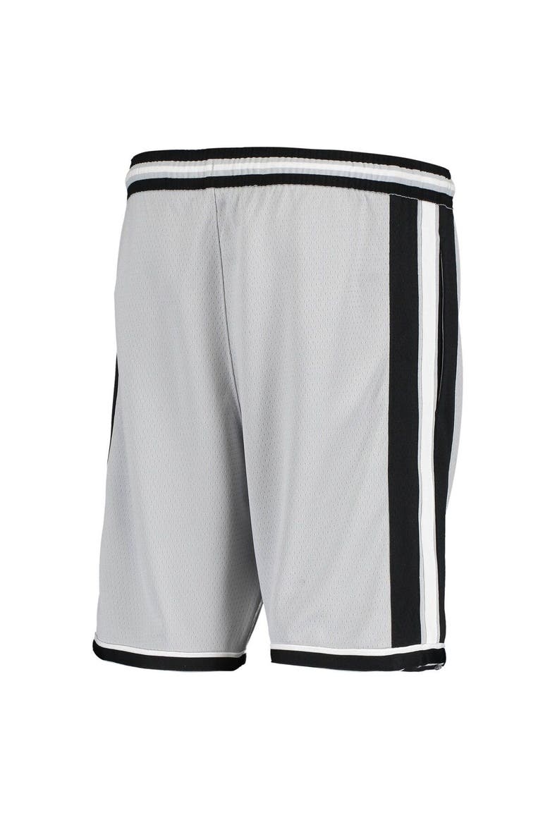 Youth Jordan Brand Silver San Antonio Spurs 2019/20 Swingman Performance Shorts - Statement Edition, Alternate, color, Silver