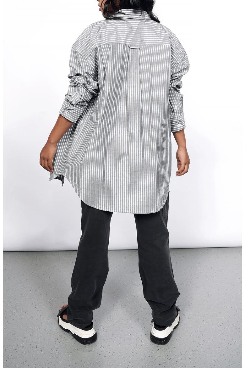 The Essential Long Sleeve Oversized Wrap Button Up, Alternate, color, STRIPE GREY