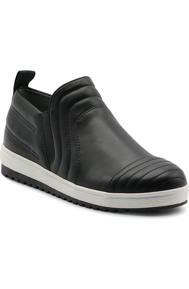 MOOTSIES TOOTSIES Giggle Slip-On Sport Shoe, Alternate, color,