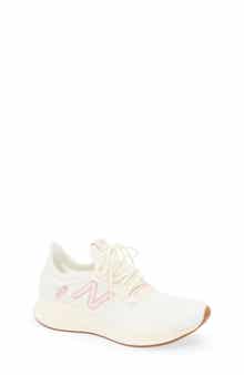 New Balance Kids' Fresh Foam Roav Running Shoe