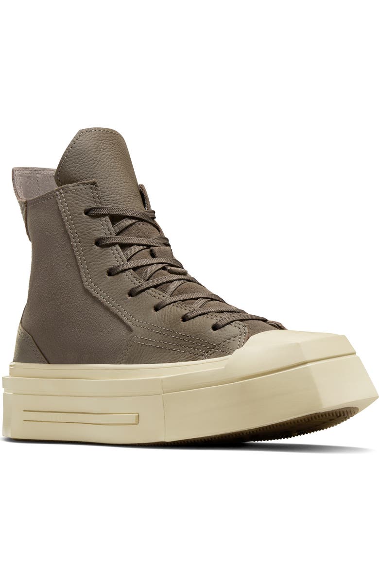 Converse Gender Inclusive Chuck 70 De Luxe Square Toe Platform High Top Sneaker, Main, color,