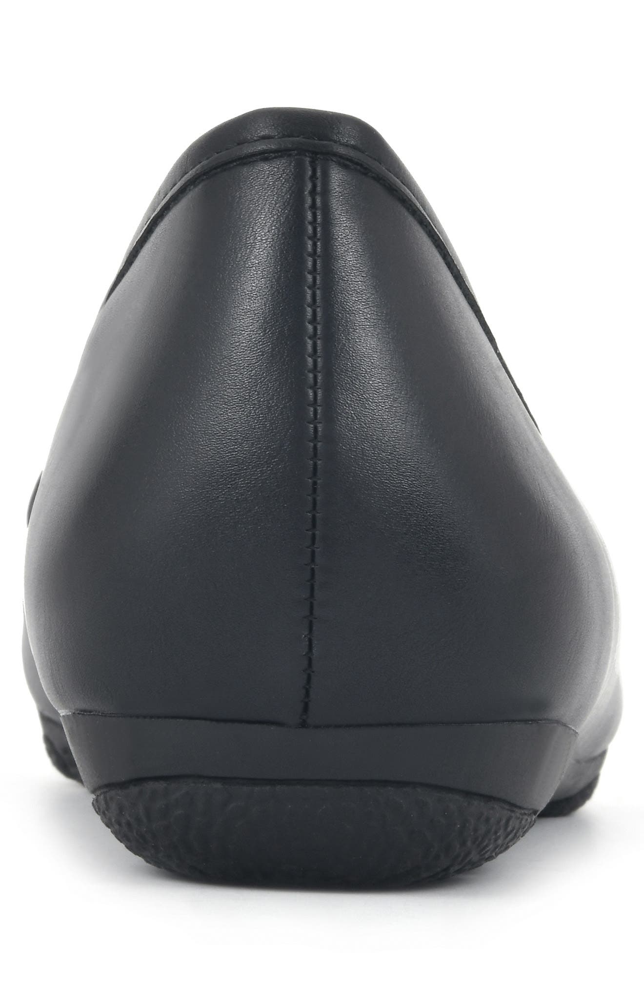 CLIFFS BY WHITE MOUNTAIN Glowing Bit Loafer - Wide Width Available, Alternate, color, 