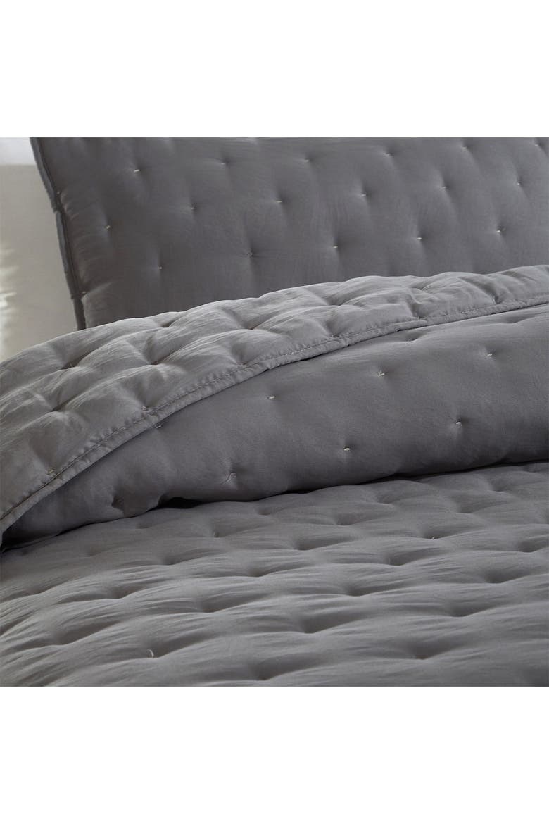 CHIC Chylar Tufted Cross Stitched Design Queen Quilt Set - Grey - 3 ...