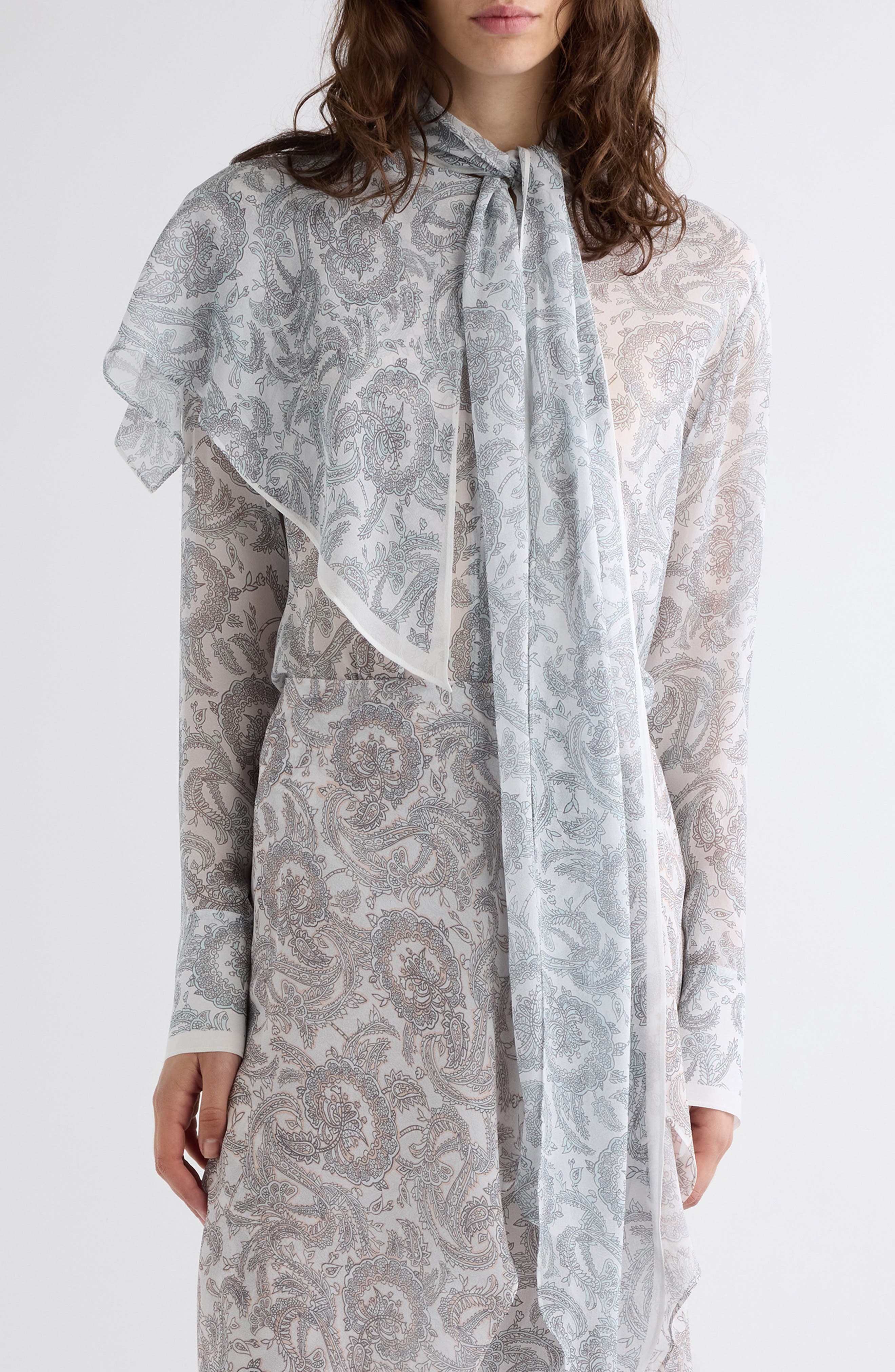 selected LIGHT BLUE/ BEIGE