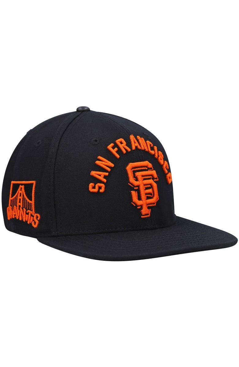 PRO STANDARD Men's Pro Standard Black San Francisco Giants Stacked Logo Snapback Hat, Main, color, 