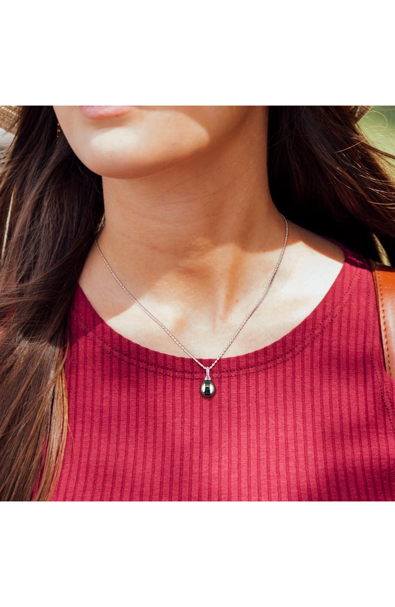 DELMAR 14K White Gold Cultured Black Tahitian Pearl Pendant Necklace, Alternate, color, Black