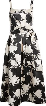 Julia Jordan Sleeveless Cocktail Dress