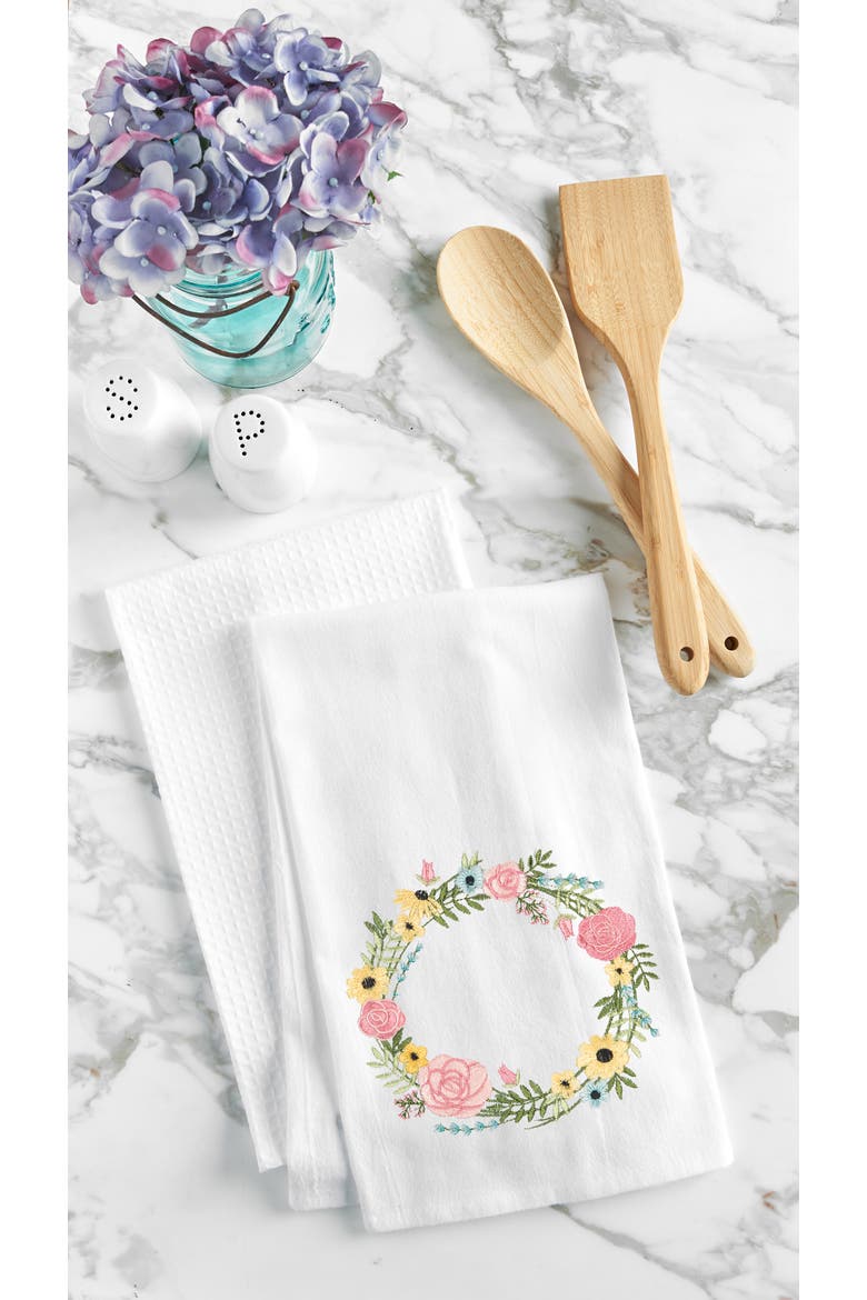 Spring Bloom Wreath Towel, Alternate, color, Green