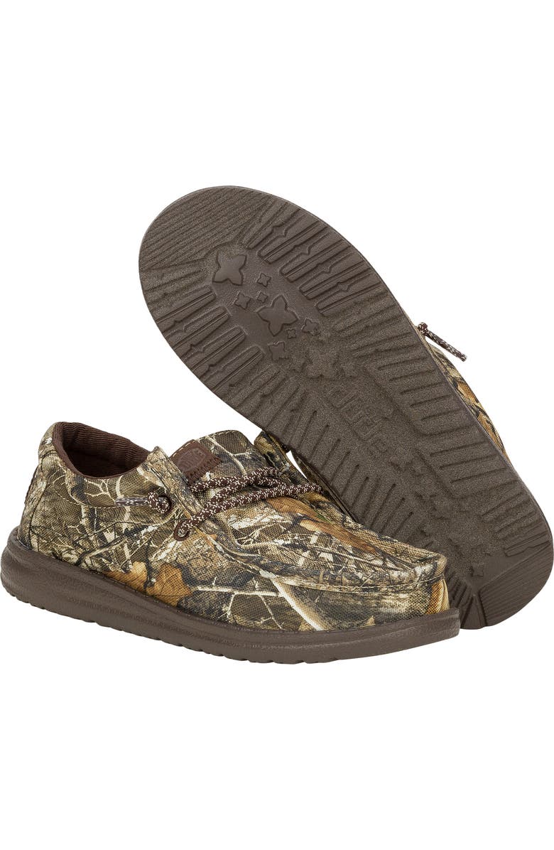 Hey Dude Kids' Wally Realtree Edge Slip-On, Alternate, color, Brown/ Natural