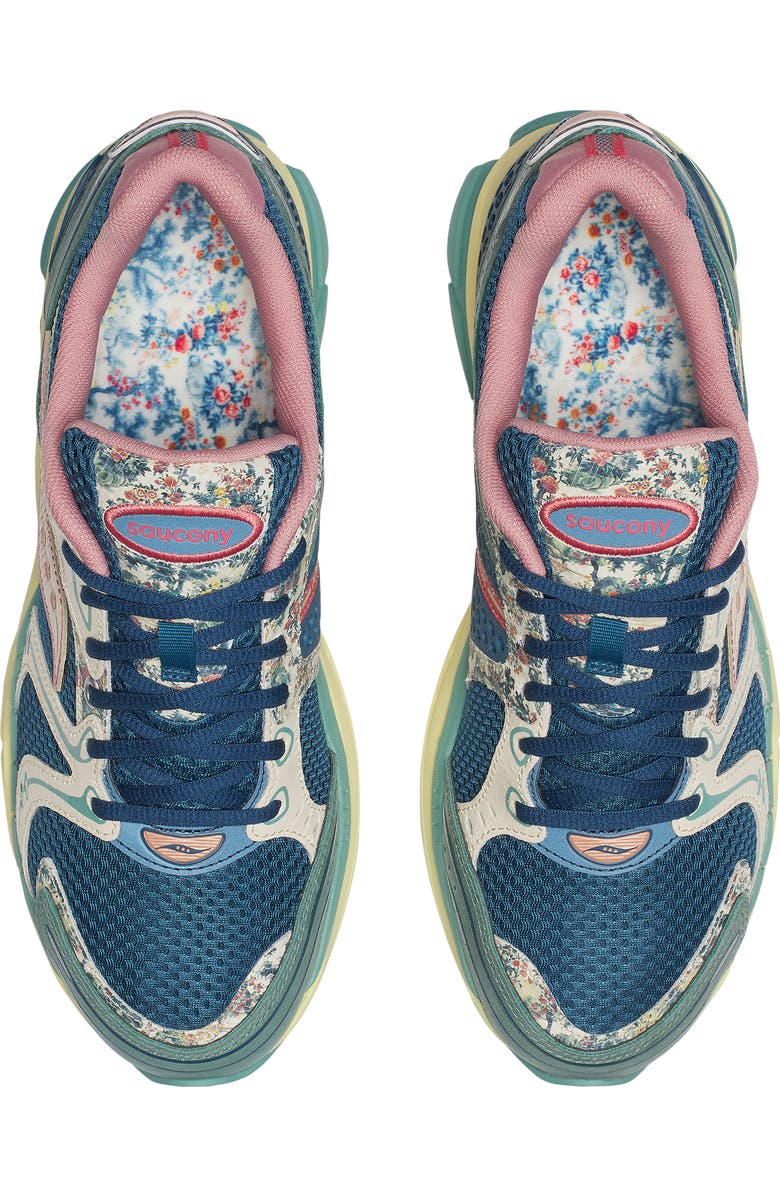 Saucony ProGrid Triumph 4 Sneaker, Alternate, color, Blue/ Beige