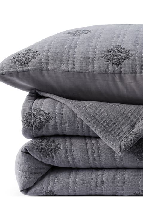 Embroidered Matelasse Bed Coverlet