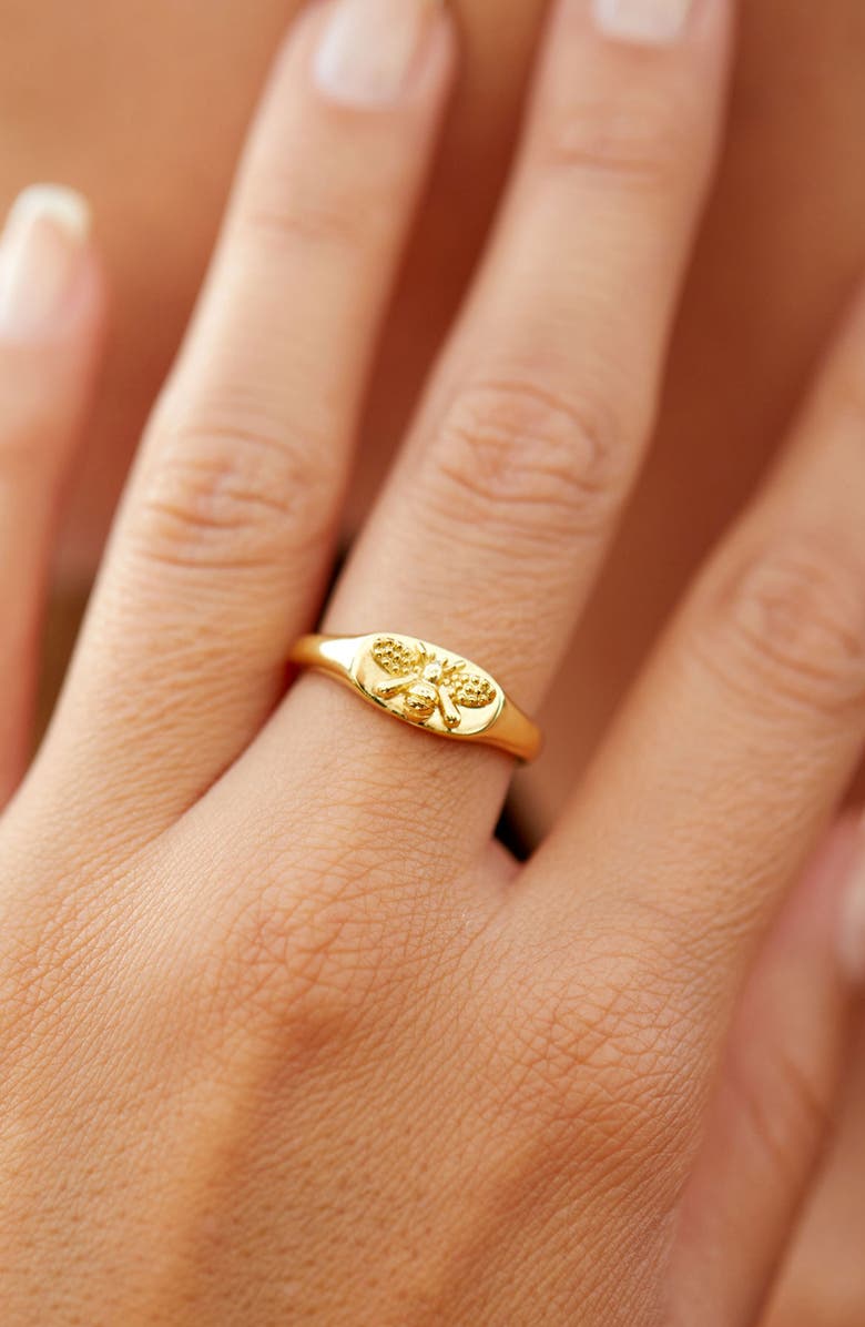 SAVVY CIE JEWELS 14K Gold Plated Bee Signet Ring, Alternate, color,