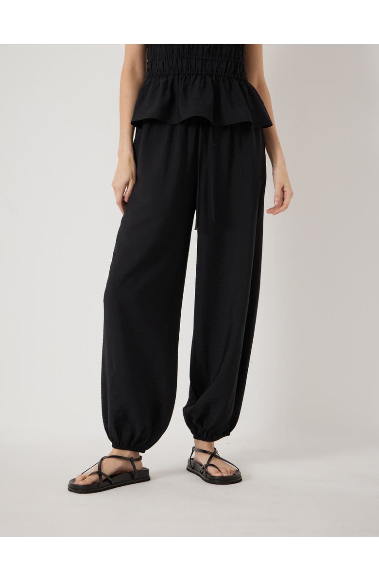 Hush Amaris Airflow Bubble Hem Trousers, Main, color, Black