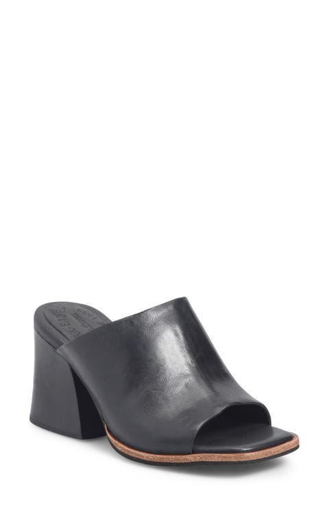 Capri Sandal (Women)