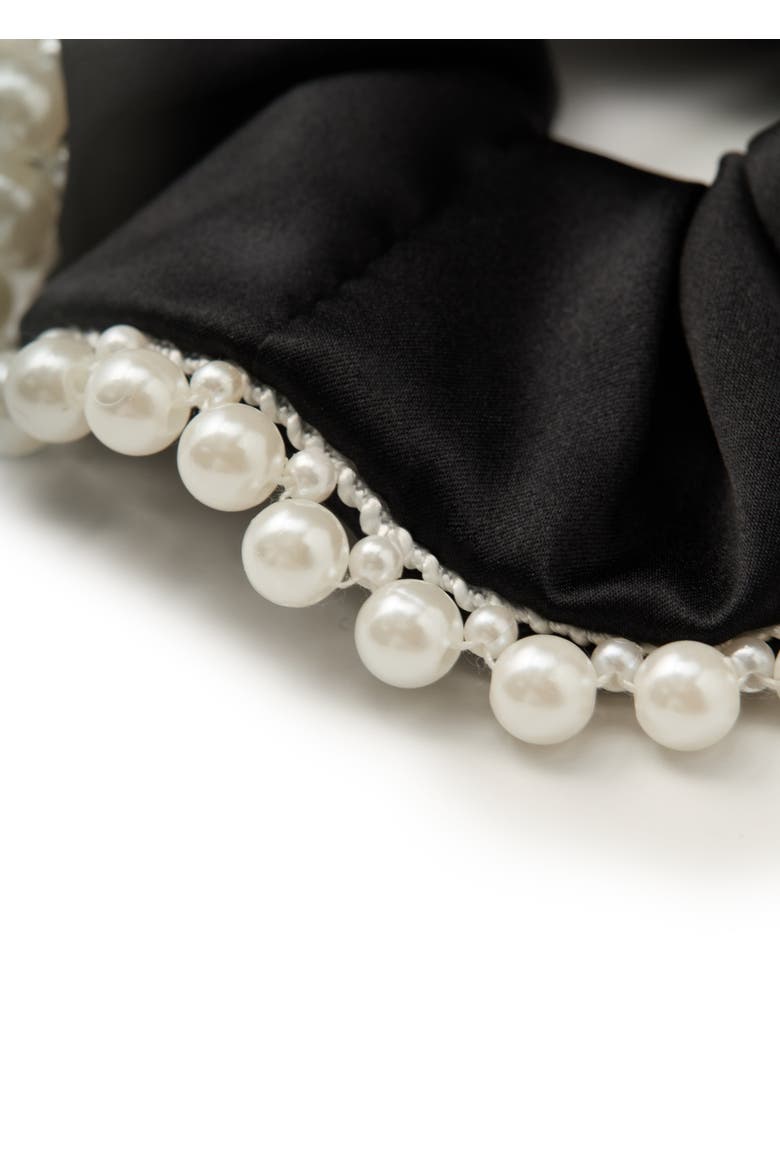 Pearl Glaze Silk Scrunchie, Alternate, color, Black Sugar