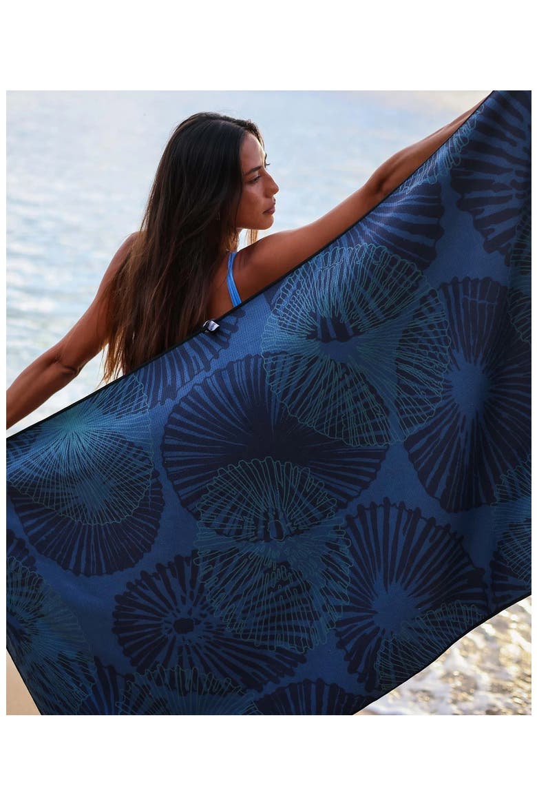 Quick Dry Beach Towel, Alternate, color, NAVY OPIHI
