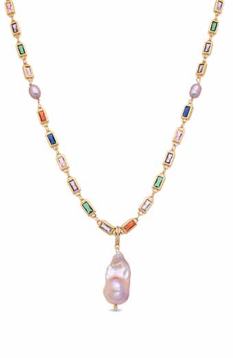 Megan Pendant Necklace
