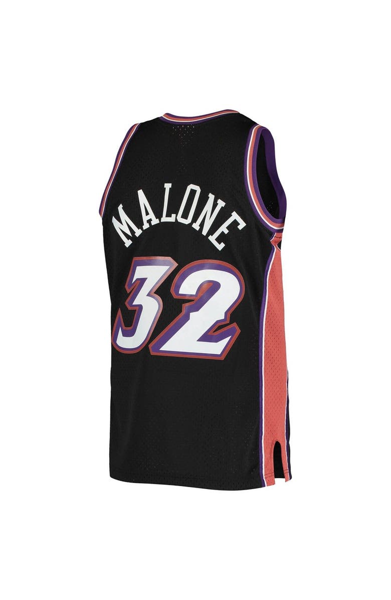 Mitchell & Ness Men's Mitchell & Ness Karl Malone Black Utah Jazz 2001/02 Hardwood Classics Swingman Jersey, Alternate, color,