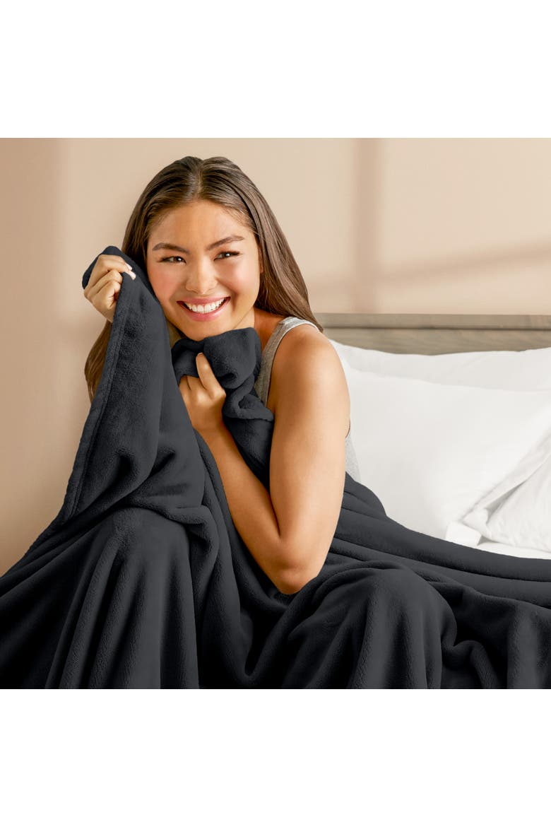 Microplush Fleece Blanket, Alternate, color, Black