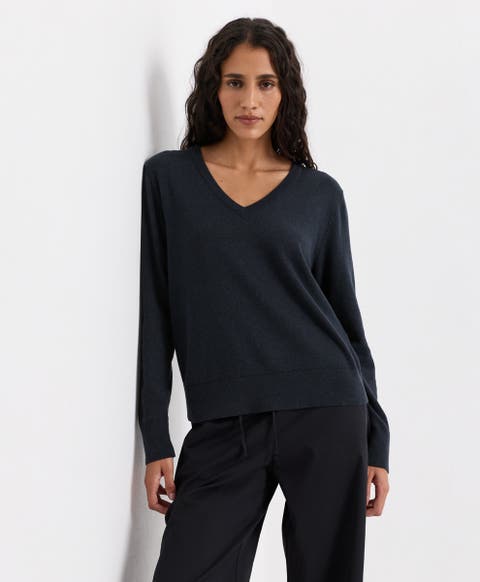 Organic Cotton Essential V-Neck Sweater