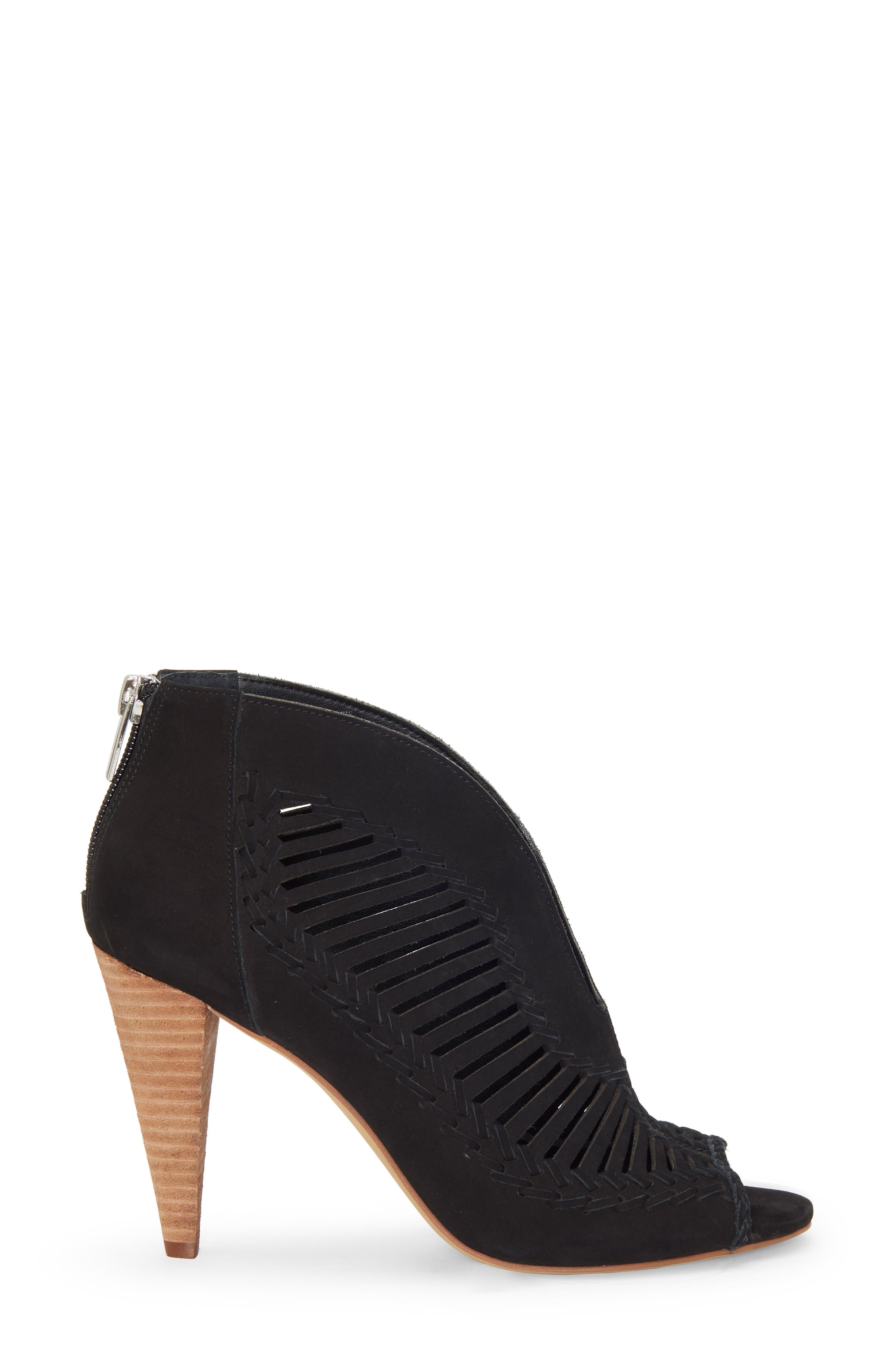 Vince Camuto Acha Cutout Peep Toe Bootie, Alternate, color, 