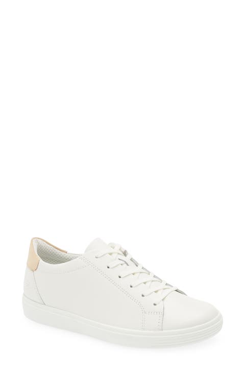 Classic Low Top Sneaker (Women)