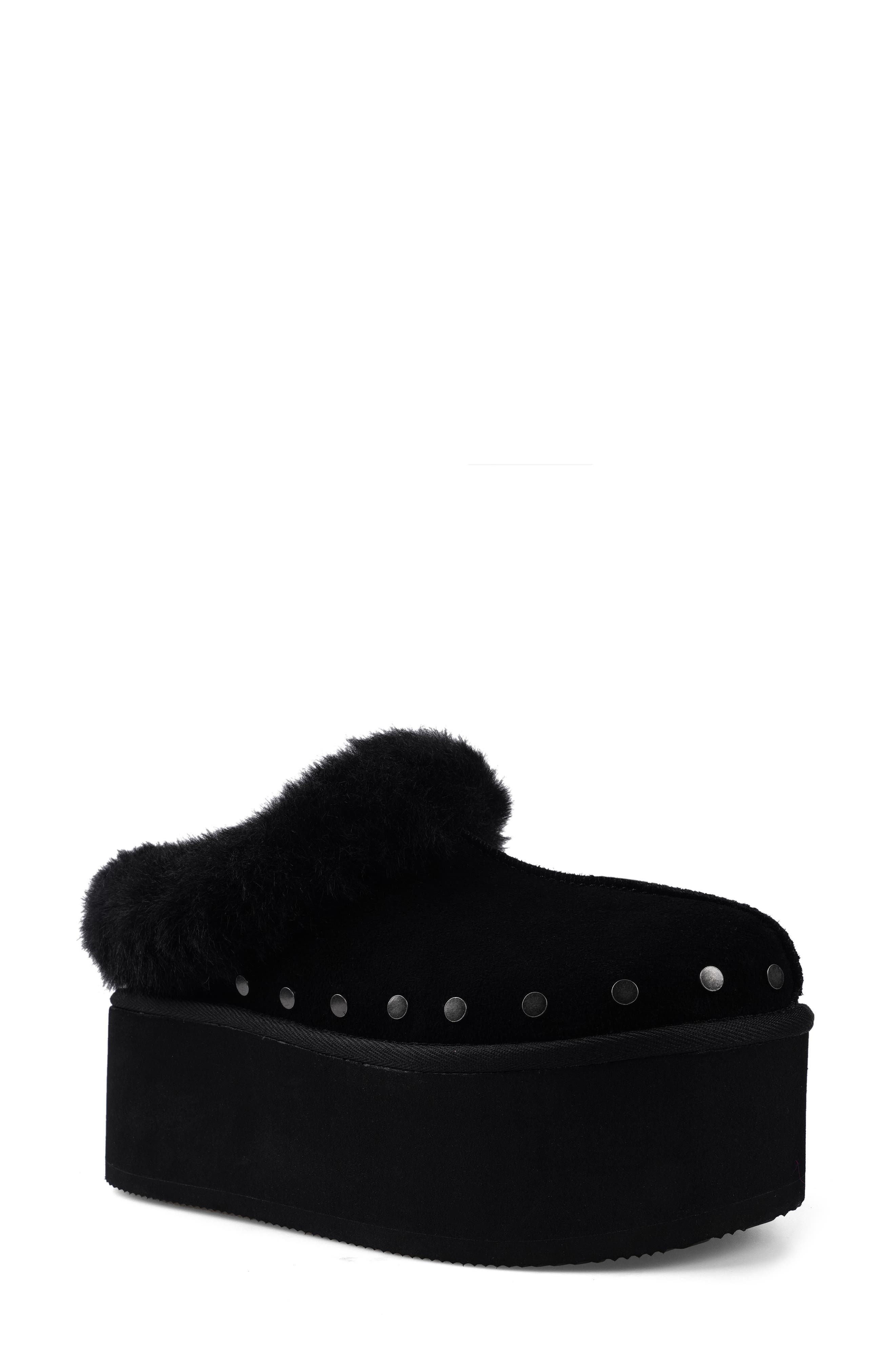 Candie's Sabi Faux Fur Platform Slipper in Black 